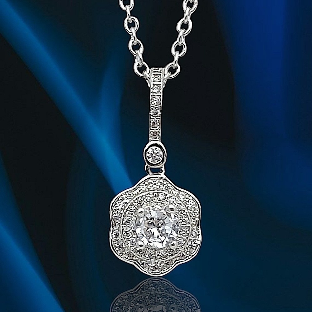 Montana Silversmiths Petals in the Moonlight CZ Necklace Retail $45 -‎  NEW NWT